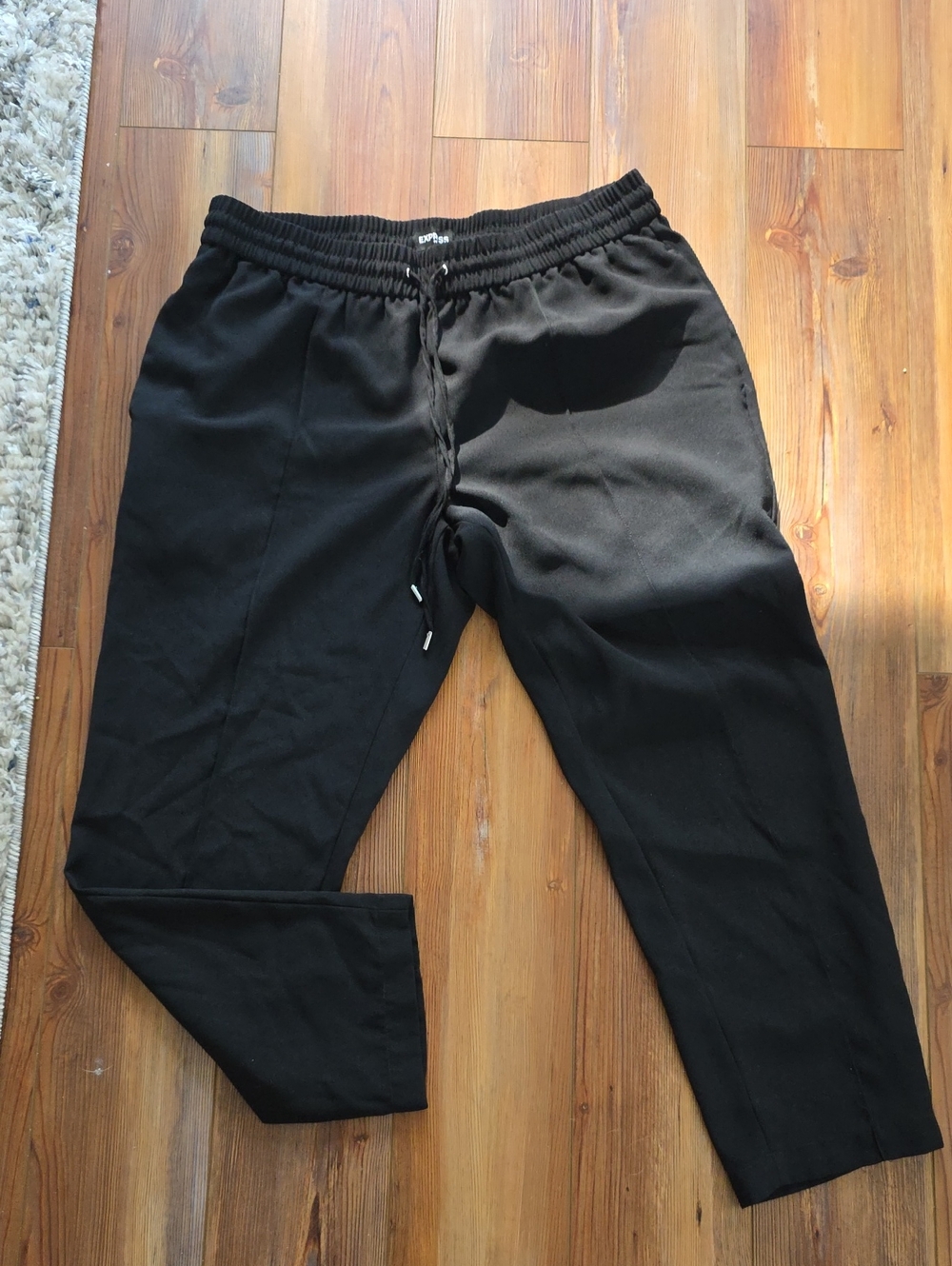 Express Women's Black Cropped Drawstring Pants